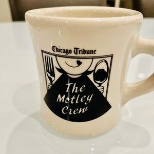 Vintage Chicago Tribune Motley Crew Victor Diner Mug c. 1985 Like New